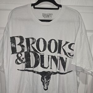 Brooks & Dunn White Graphic Tee